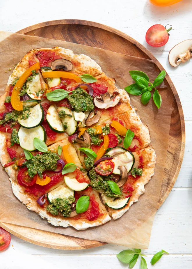 Mediterranean Flatbread Pizza